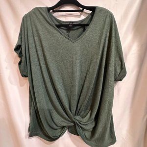 Twist front t-shirt